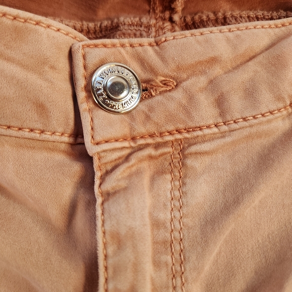 Zara's Womens The Rider In Pink Moto Pant Size 6 Zipper Detail - Picture 4 of 13